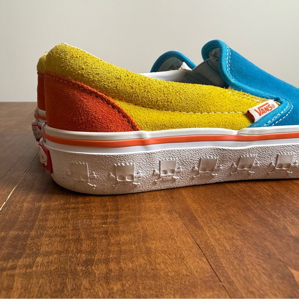 The Simpsons Vans. Mens/Womens - Picture 5 of 7